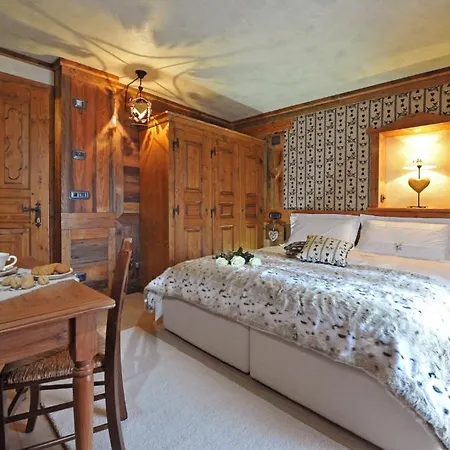 Petit Coeur 4* 尚波吕克